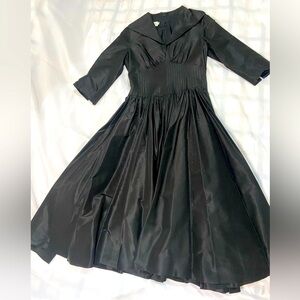 Teri Jon by Rickie Freeman Black Silk Fit & Flare Dress Size 2